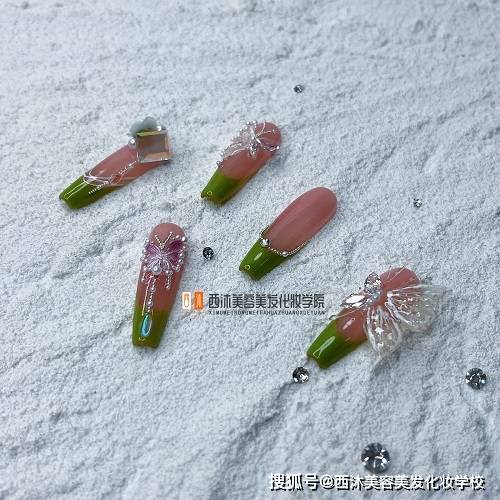 西安學美甲哪里好？
