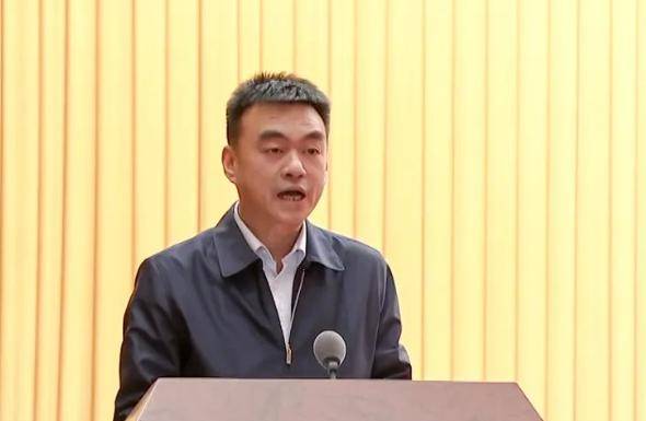 長期沉迷賭博，搞權(quán)錢交易、權(quán)色交易 貴州省交通運(yùn)輸廳原副廳長潘海被“雙開”