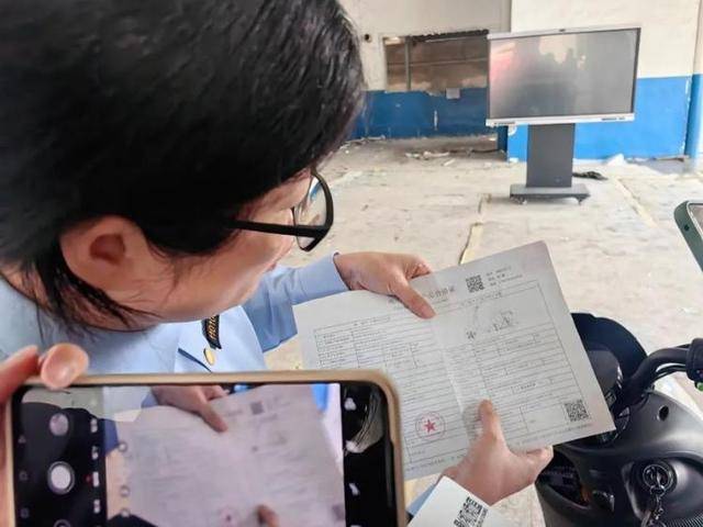 “出廠就限制了，沒法改裝”，明天起，買“小電驢”有重大變化
