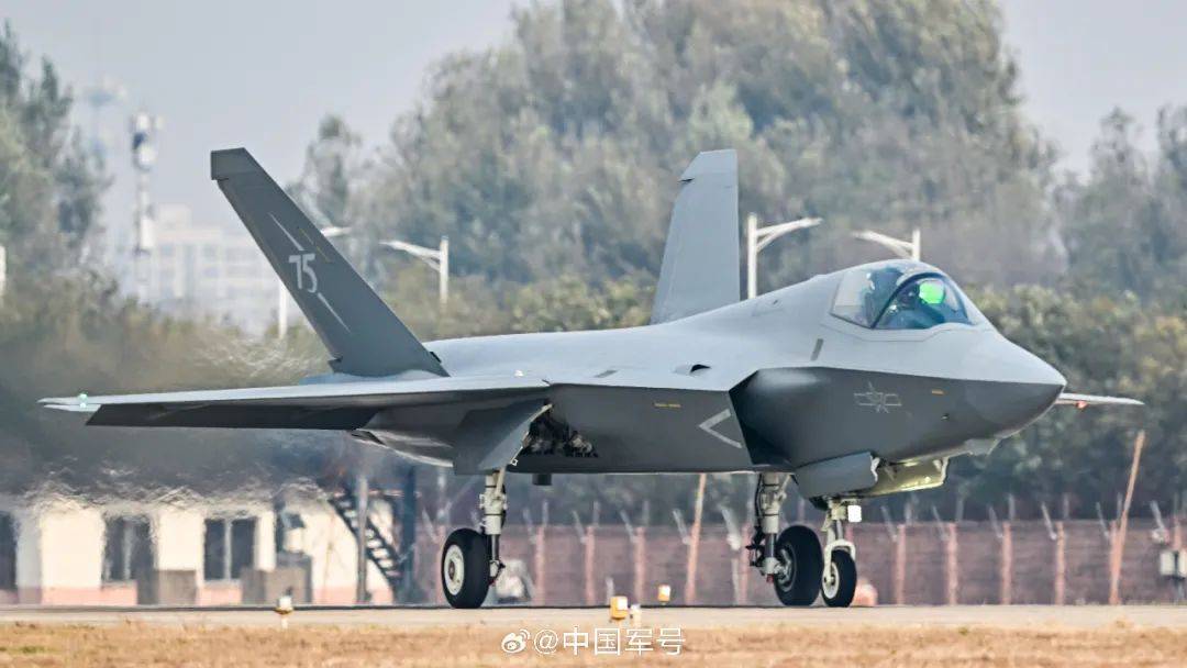 官宣！殲-35A、紅-19將亮相！
