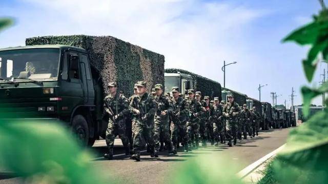 國防部把話挑明，臺(tái)灣沒有軍隊(duì)！話音剛落，島內(nèi)急眼妄圖攻擊福建
