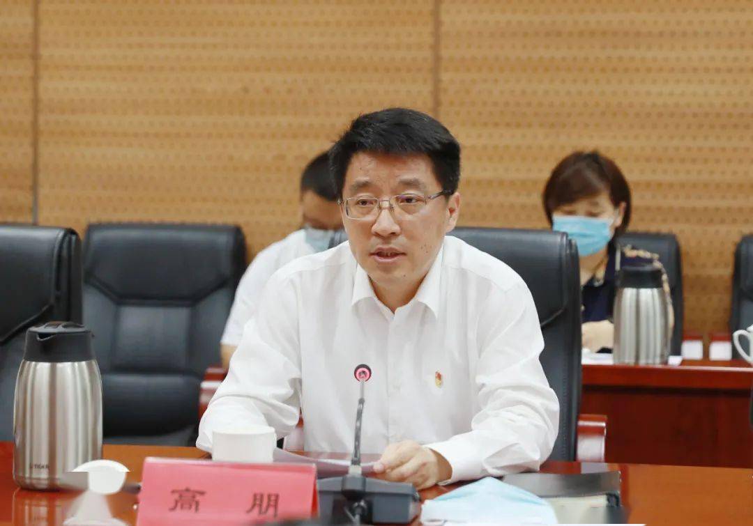 北京市原“70后”副市長高朋被決定逮捕 被通報(bào)騙取學(xué)歷學(xué)位，簡歷顯示為經(jīng)濟(jì)學(xué)博士
