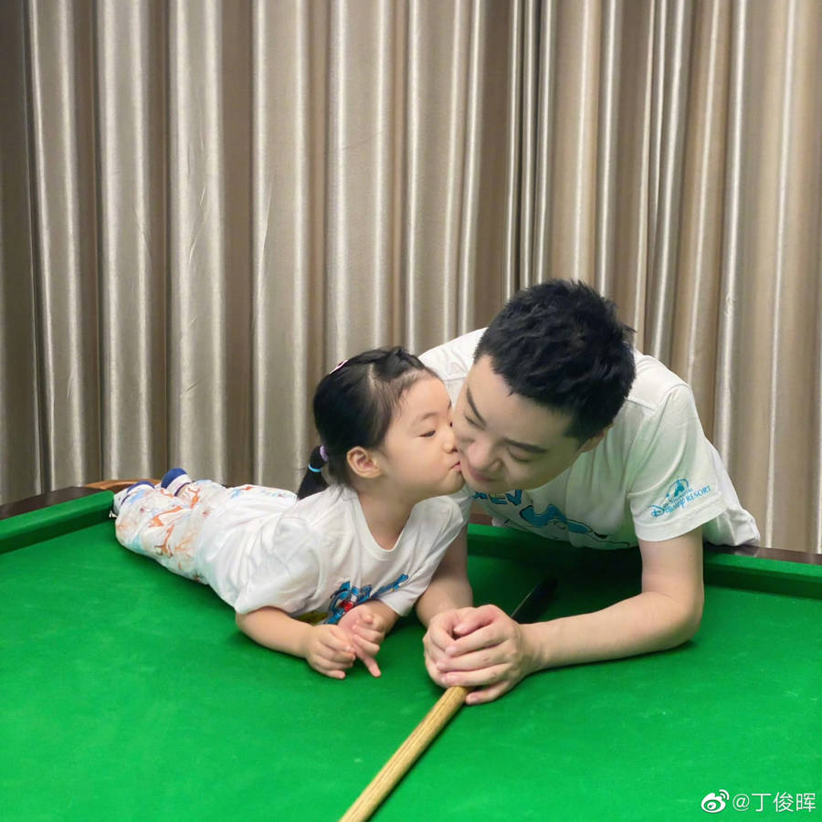 鐵打的丁俊暉，流水的中國小將，中國一哥喜提17.5萬英鎊繼續(xù)“黃金期”