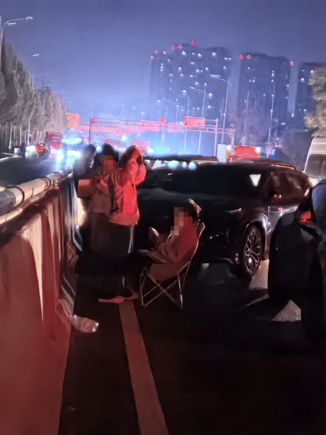 “夜騎開封”被叫停背后：網(wǎng)絡(luò)推手煽起來的巨大流量，卻成燙手山芋