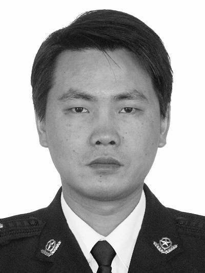 痛心！武漢版“八里河派出所”所長凌晨在所里倒下 年僅52歲