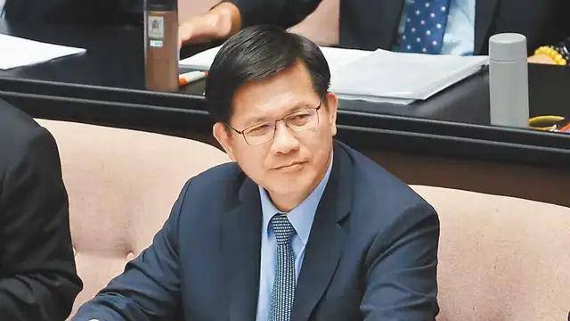 “讓美國再次偉大，離不開臺灣”，賴當(dāng)局是狂還是傻？這病得治