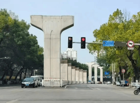 市委書(shū)記任上頂風(fēng)違規(guī)，后果極為惡劣！