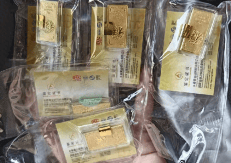 90、00后炒股：用大模型選股，不賺錢也不想離開