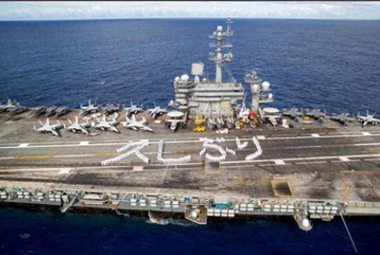 美航母高調(diào)抵日，福建艦進(jìn)入指定位置，全新艦載戰(zhàn)斗機(jī)就位
