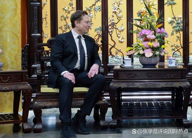 特朗普欽點的部長，突然被曝“拿著中國發(fā)的薪水”，美國人不干了