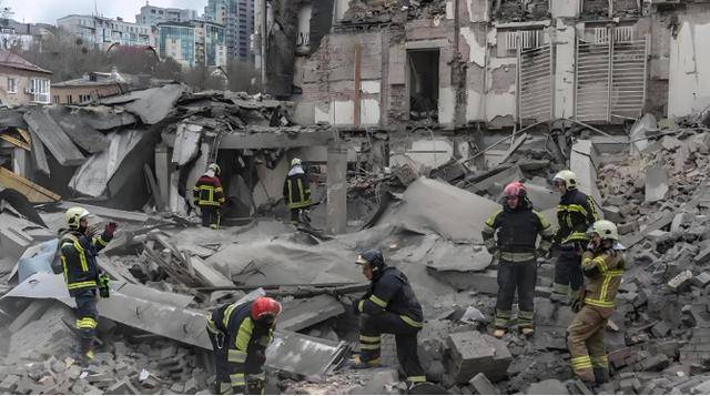 烏軍闖下大禍，俄軍145架無人機(jī)猛炸一夜，北約軍官損失慘重