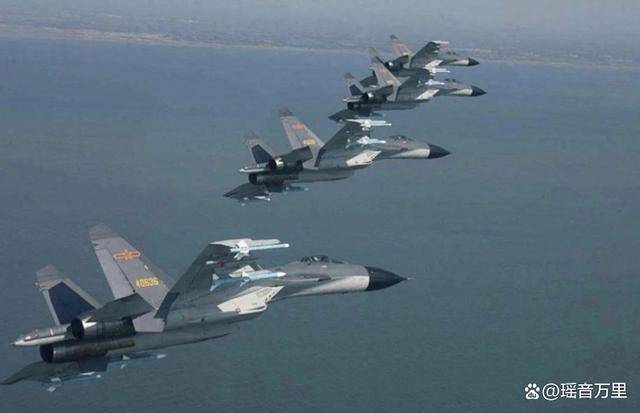 賴清德無視警告，4架F-16護(hù)航離島，大陸41架次機(jī)艦“三面圍臺(tái)”！