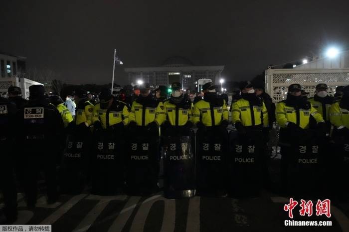 李在明講話：戒嚴令已解除，要求軍警盡快撤離