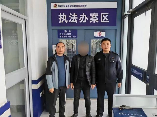 業(yè)主群對(duì)罵半小時(shí)，這是“堵車”還是賭氣？