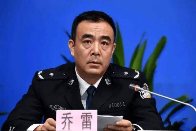 珠海越野車撞人事件即將滿月 正副市長、香洲正副區(qū)長同日調(diào)整