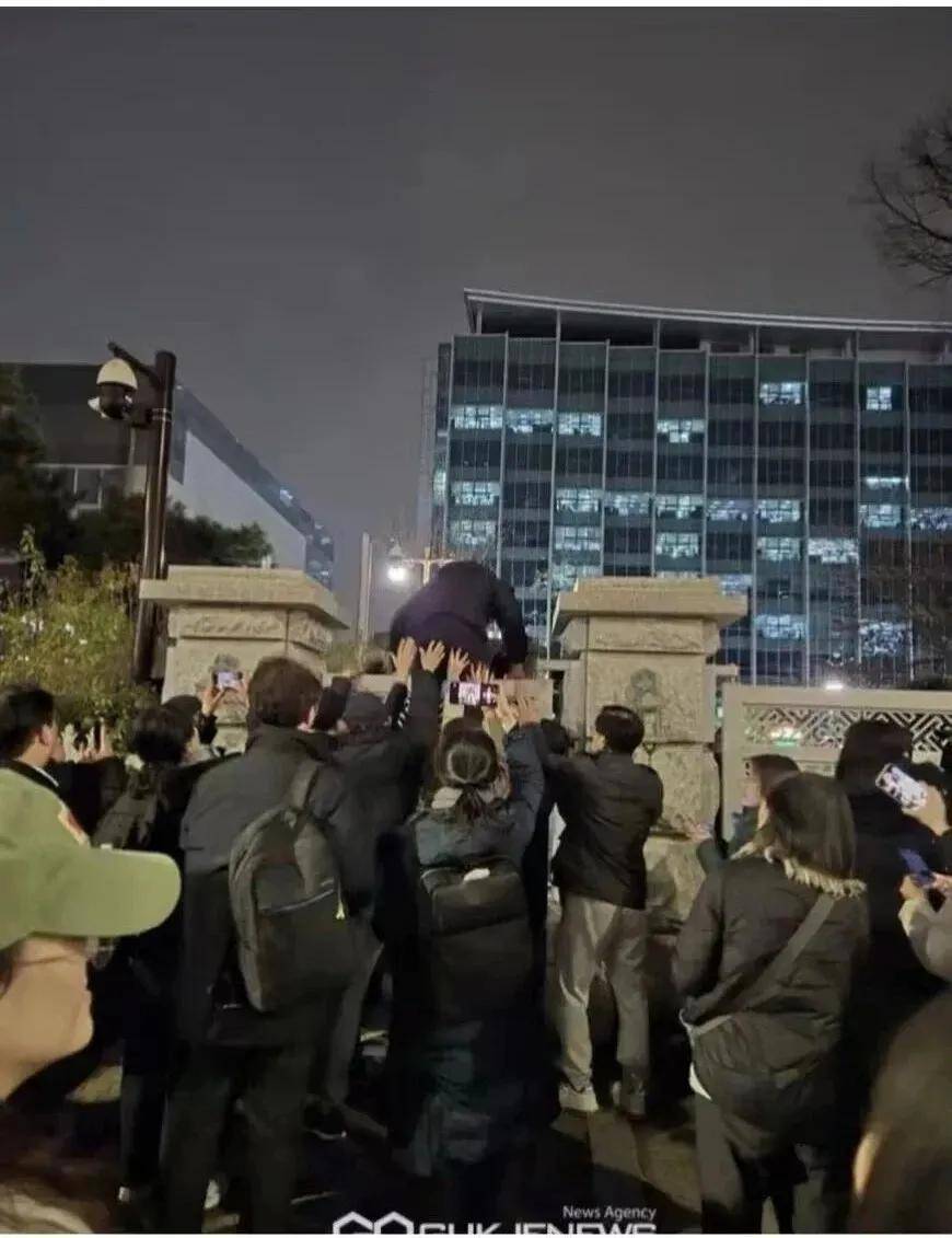 韓國政變“驚天大瓜”！尹錫悅挑釁金正恩，想假扮朝軍潛入首爾？