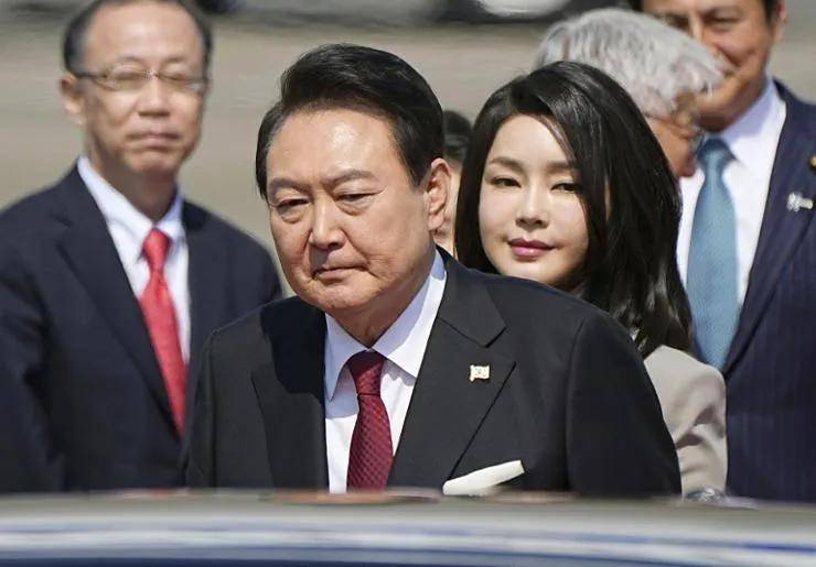 韓國政變“驚天大瓜”！尹錫悅挑釁金正恩，想假扮朝軍潛入首爾？
