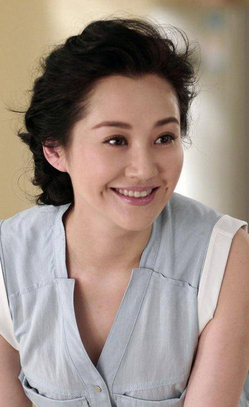 事實(shí)證明，55歲“無(wú)人敢娶”的許晴，才是真正的人間清醒！