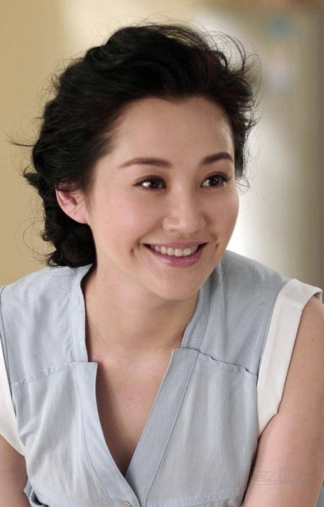 事實(shí)證明，55歲“無(wú)人敢娶”的許晴，才是真正的人間清醒！
