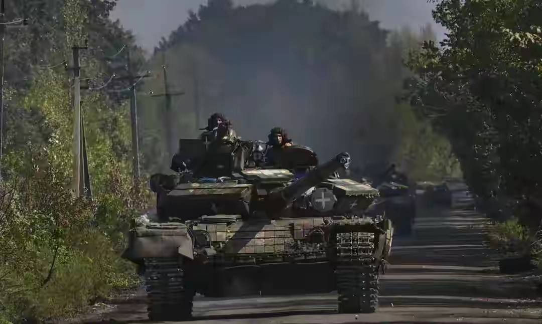 鬧大了！朝鮮軍隊(duì)突襲烏克蘭，中方收到求救信號(hào)，幫還是不幫？