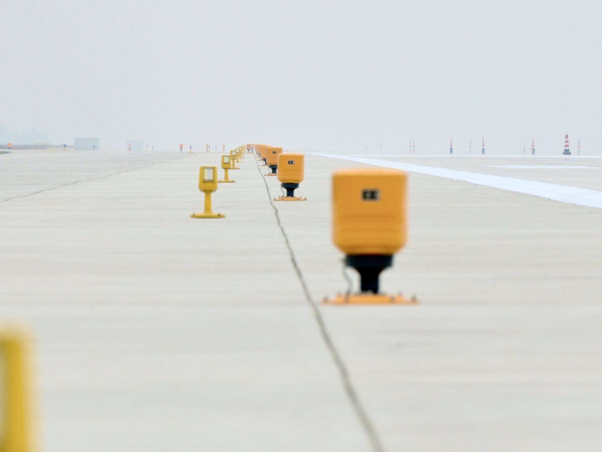 正式啟用！C919在第四跑道首飛，江北機(jī)場進(jìn)入四跑道時(shí)代
