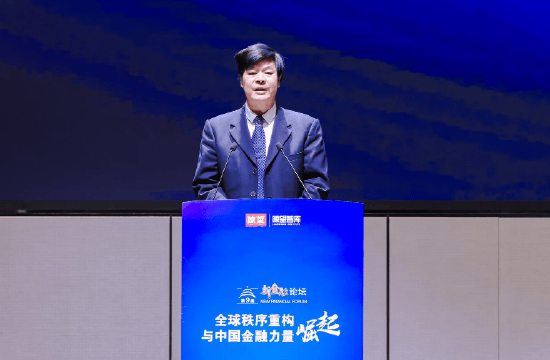 鄭功成：個(gè)人養(yǎng)老金實(shí)質(zhì)上是給高收入者錦上添花，而不是給中低收入者送福利