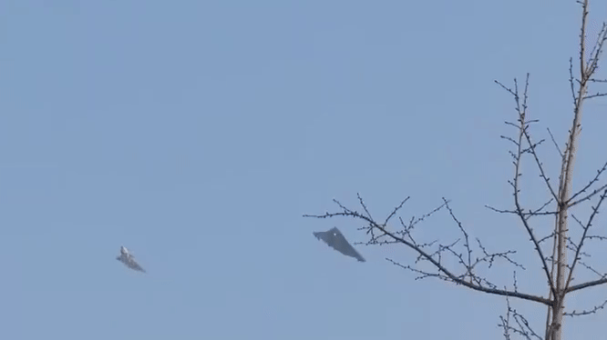 俄軍事專家：中國下一代戰(zhàn)機(jī)研發(fā)，是為贏得21世紀(jì)空中比拼的認(rèn)真嘗試