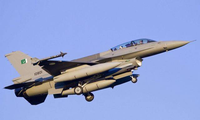 中國(guó)將出口40架殲35？印軍陷入焦慮：美俄現(xiàn)在都靠不上