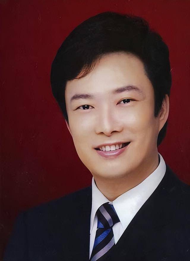 費(fèi)玉清發(fā)聲回應(yīng)江蕙患癌，“無妻無子”的他曾說要葬在江蕙墓旁