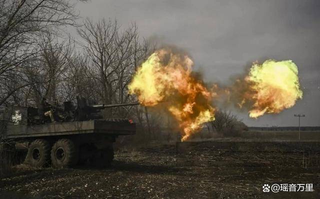 庫爾斯克爆發(fā)激戰(zhàn)，俄軍40分鐘怒發(fā)41000發(fā)炮彈！烏一夜損失485人