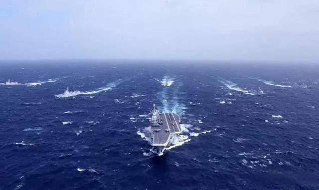 央視曝光：外艦使小計(jì)謀，插隊(duì)混入山東艦編隊(duì)，055果斷出擊