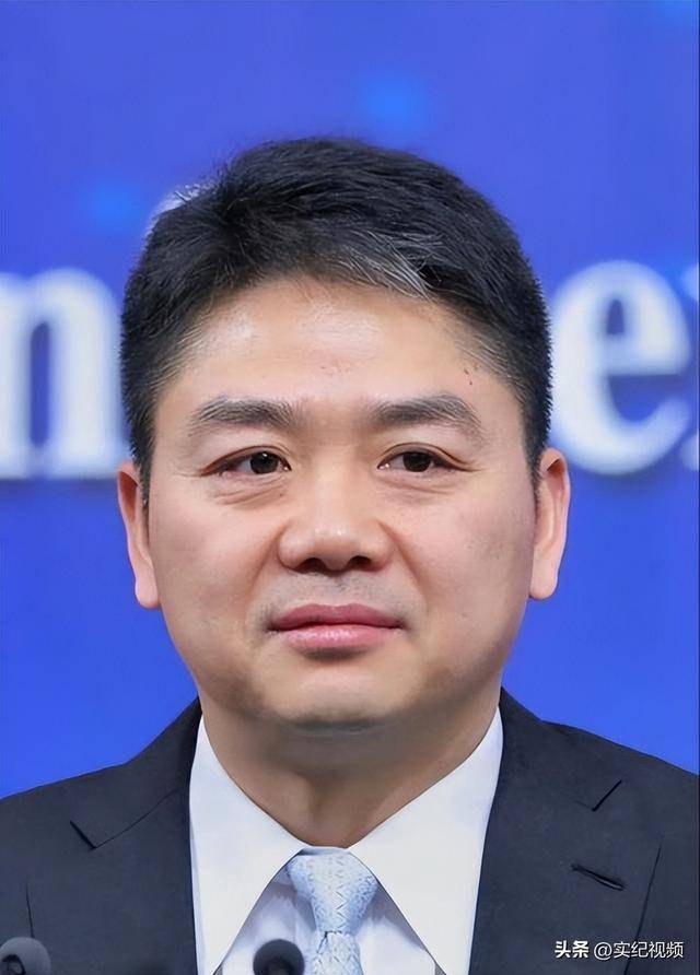坐擁742億，卻救不了43歲妹妹！把外甥當親子，一年給100萬撫養(yǎng)費