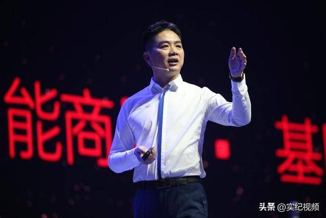 坐擁742億，卻救不了43歲妹妹！把外甥當親子，一年給100萬撫養(yǎng)費