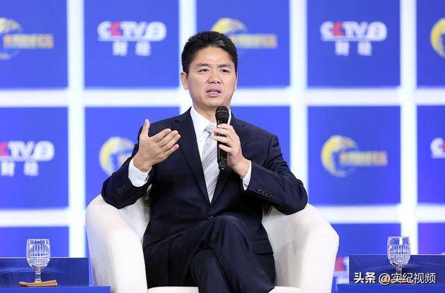 坐擁742億，卻救不了43歲妹妹！把外甥當親子，一年給100萬撫養(yǎng)費