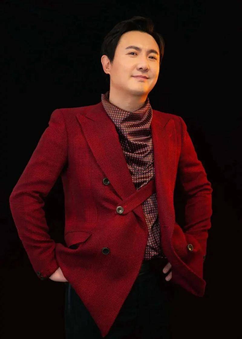 沈騰林允雙方否認(rèn)戀情：假的！祝大家開工大吉