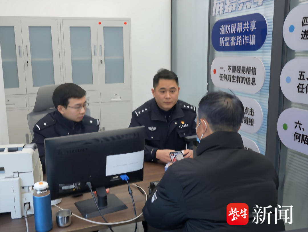 男子一次性買了166張千元面值的大潤發(fā)購物卡，還把卡號(hào)和密碼發(fā)給了騙子......