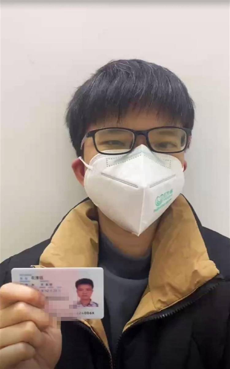 00后女生疑遭班主任侵犯后抑郁自殺，家屬發(fā)聲：她常排名第一，因抑郁退學(xué)