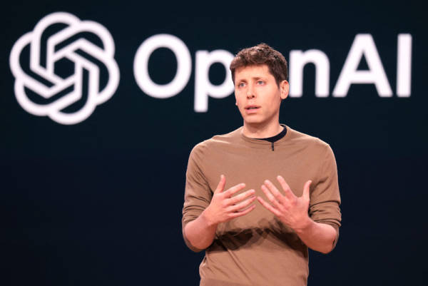 OpenAI首席執(zhí)行官承認：DeepSeek出現(xiàn)的時機確實讓我意外