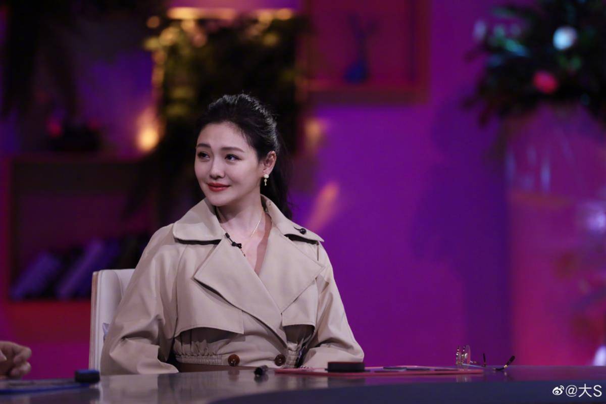 大S去世第10天，母親凌晨連發(fā)4條動態(tài)：把悲傷留給自己
