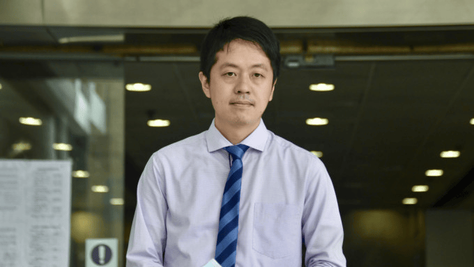 香港特區(qū)政府：依法沒收反中亂港分子許智峰犯罪得益，其潛逃前后曾轉(zhuǎn)移近250萬港元