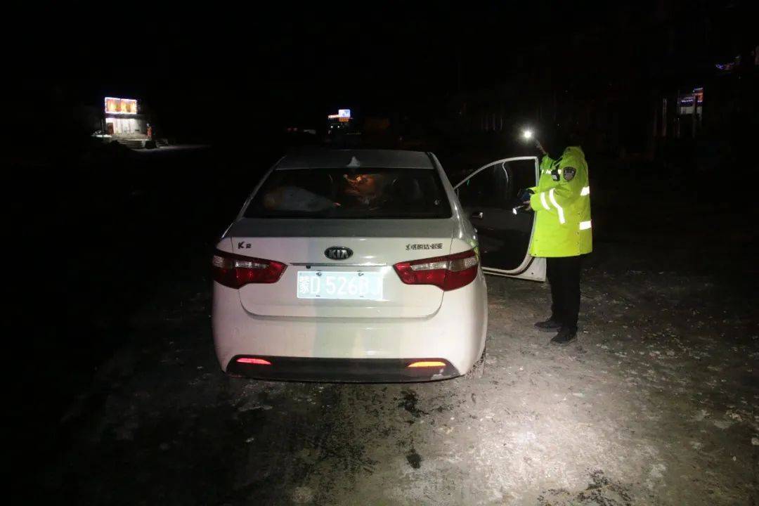 內蒙古：“砰”的一聲巨響，轎車撞上了行人！悲劇發(fā)生只因司機的一個行為……