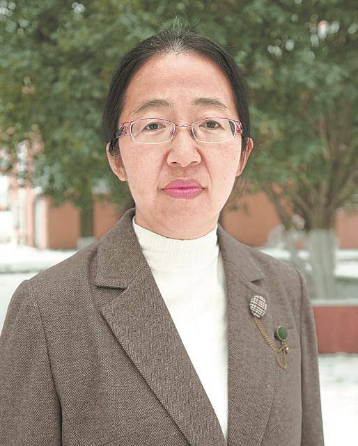 全國(guó)人大代表、河南省南陽(yáng)市第一中學(xué)教師郭麗：用法用情用心呵護(hù)未成年人