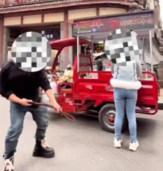 四川巴中三名網(wǎng)紅街頭拍攝低俗視頻，被行政處罰
