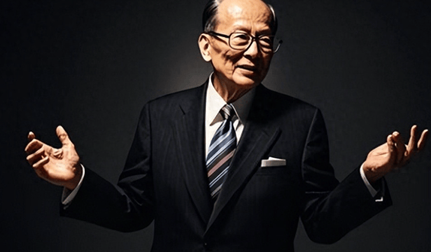 中美決戰(zhàn)來了？97歲李嘉誠賭輸，中方直接反將一軍，貿易沖突逆轉