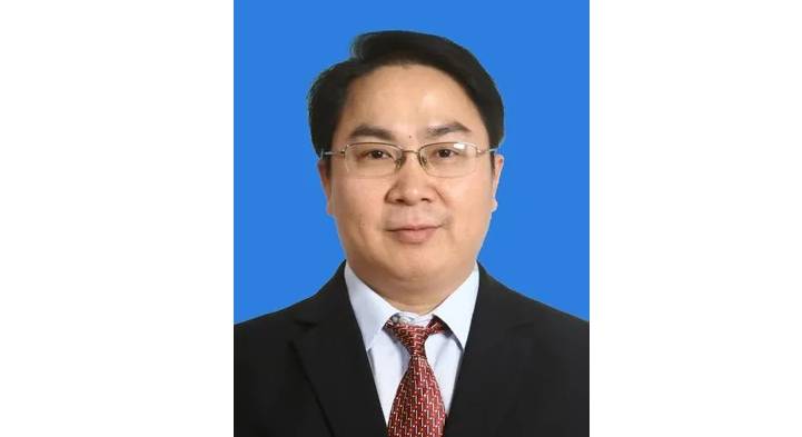 李玉成，擬升正廳