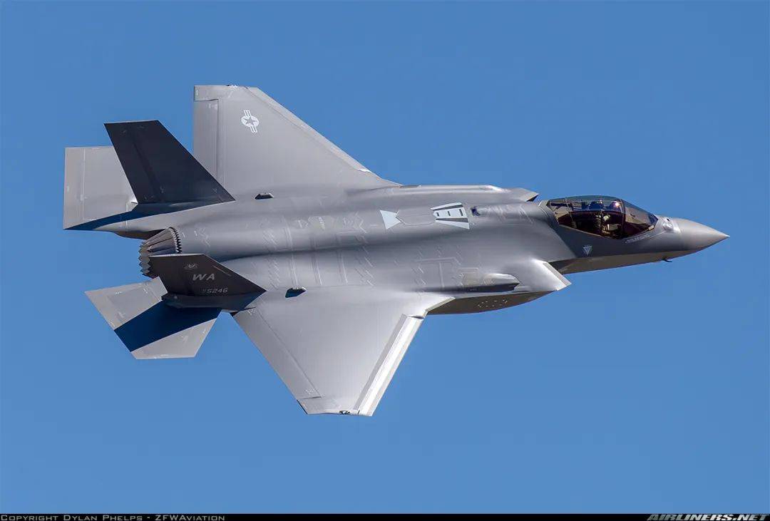 波音第六代戰(zhàn)斗機(jī)F-47首度亮相，研發(fā)能力引發(fā)質(zhì)疑