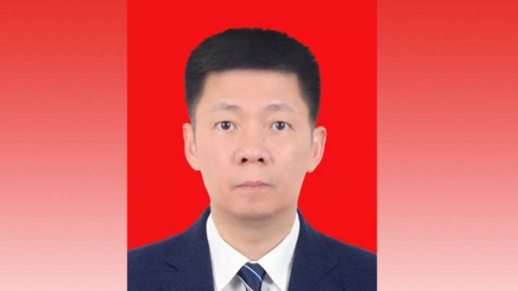 四川省財(cái)政廳廳長(zhǎng)陳書(shū)平任四川省人民政府秘書(shū)長(zhǎng)