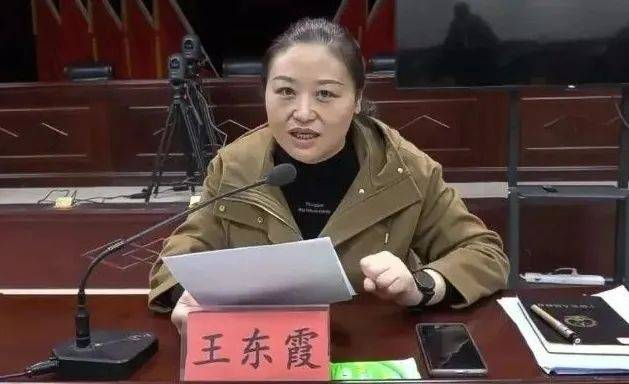為應付檢查，鎮(zhèn)黨委書記花250萬給21個村“刷白墻”