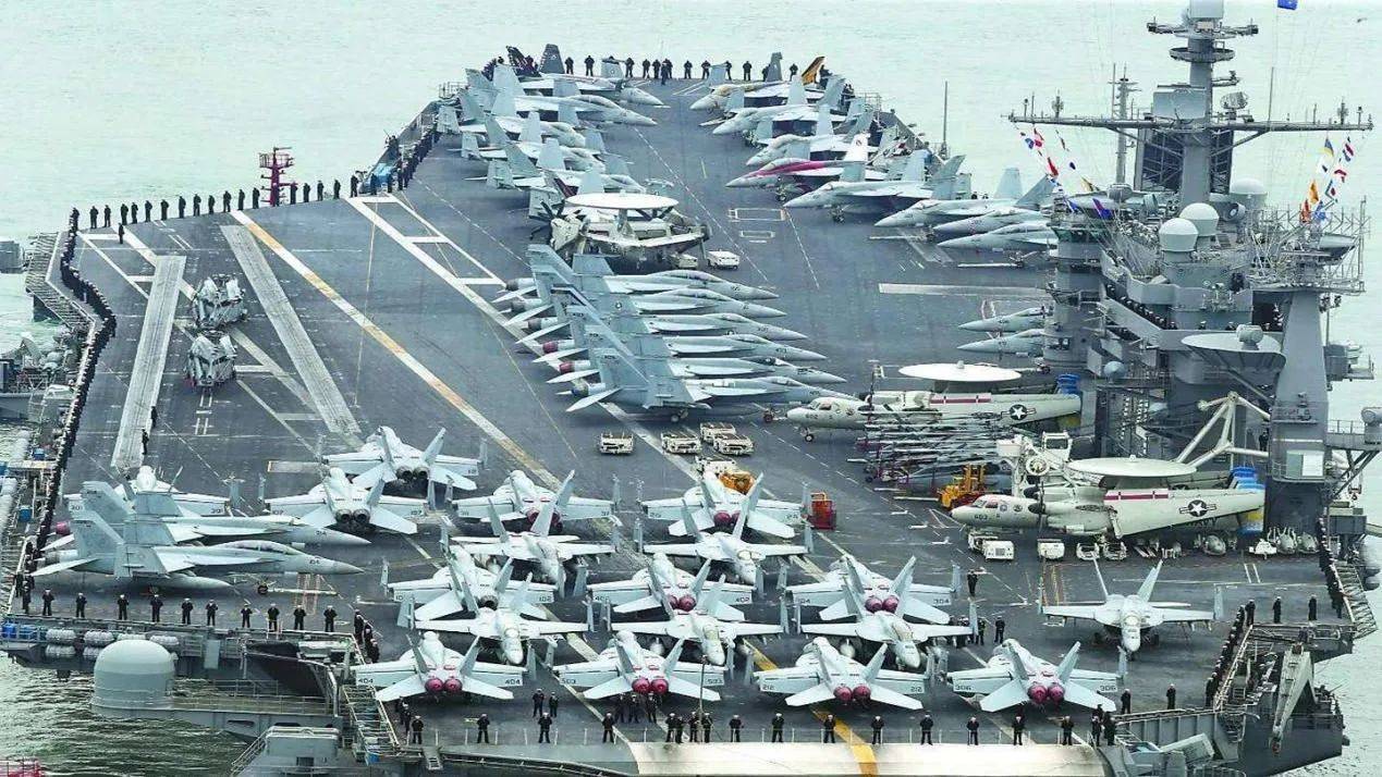 斷崖式領先！美剛官宣六代機 F-47，“成都特產”機背進氣道終于看清楚了