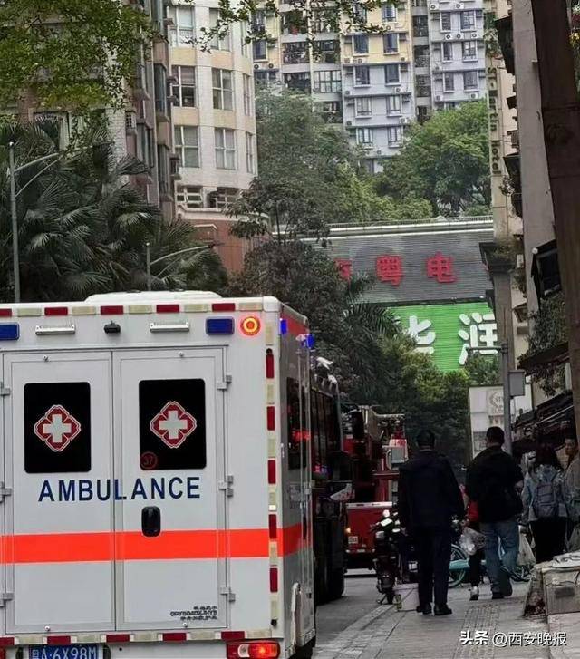 “整棟樓震了一下”！ 15歲男孩在家做實(shí)驗(yàn)引發(fā)爆炸